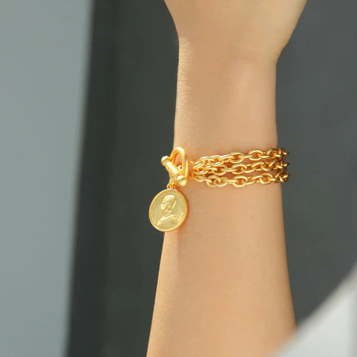 PULSERA CON MEDALLÓN DE ORO + PENDIENTES DE ACERO INOXIDABLE | OFERTA 3X1